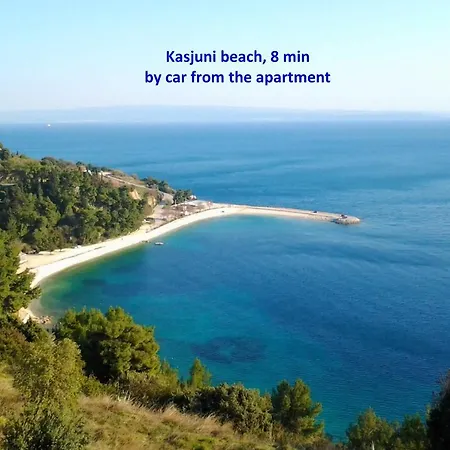 Comfortable With Balcony & Garden View Split
